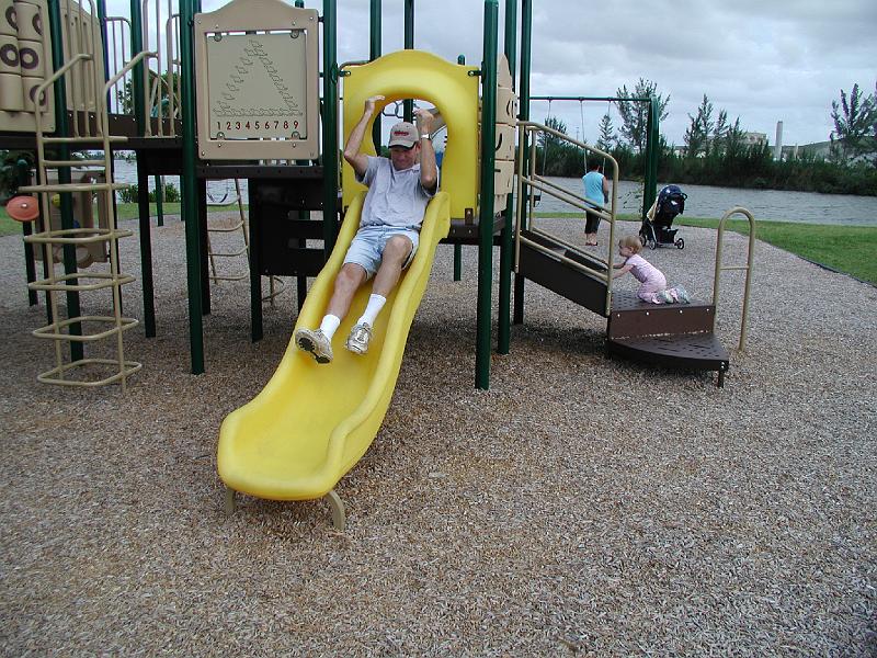 PB061124.JPG